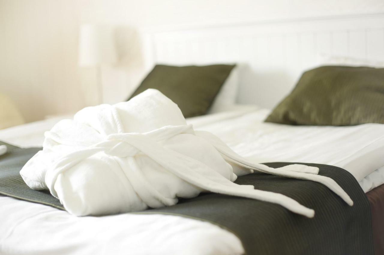 Yxnerum Hotell エクステリア 写真